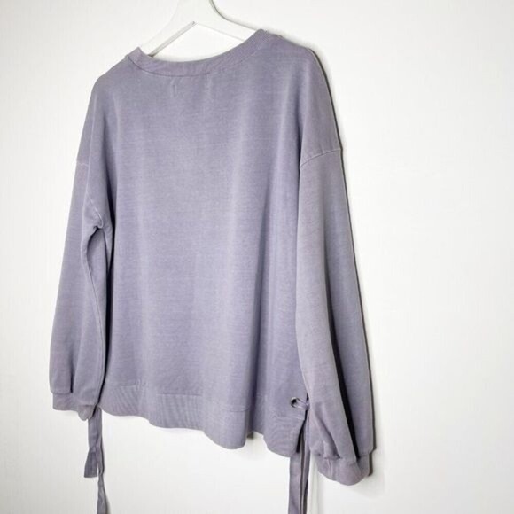 BILLY T Lace Up Sweatshirt - Picture 10 of 11